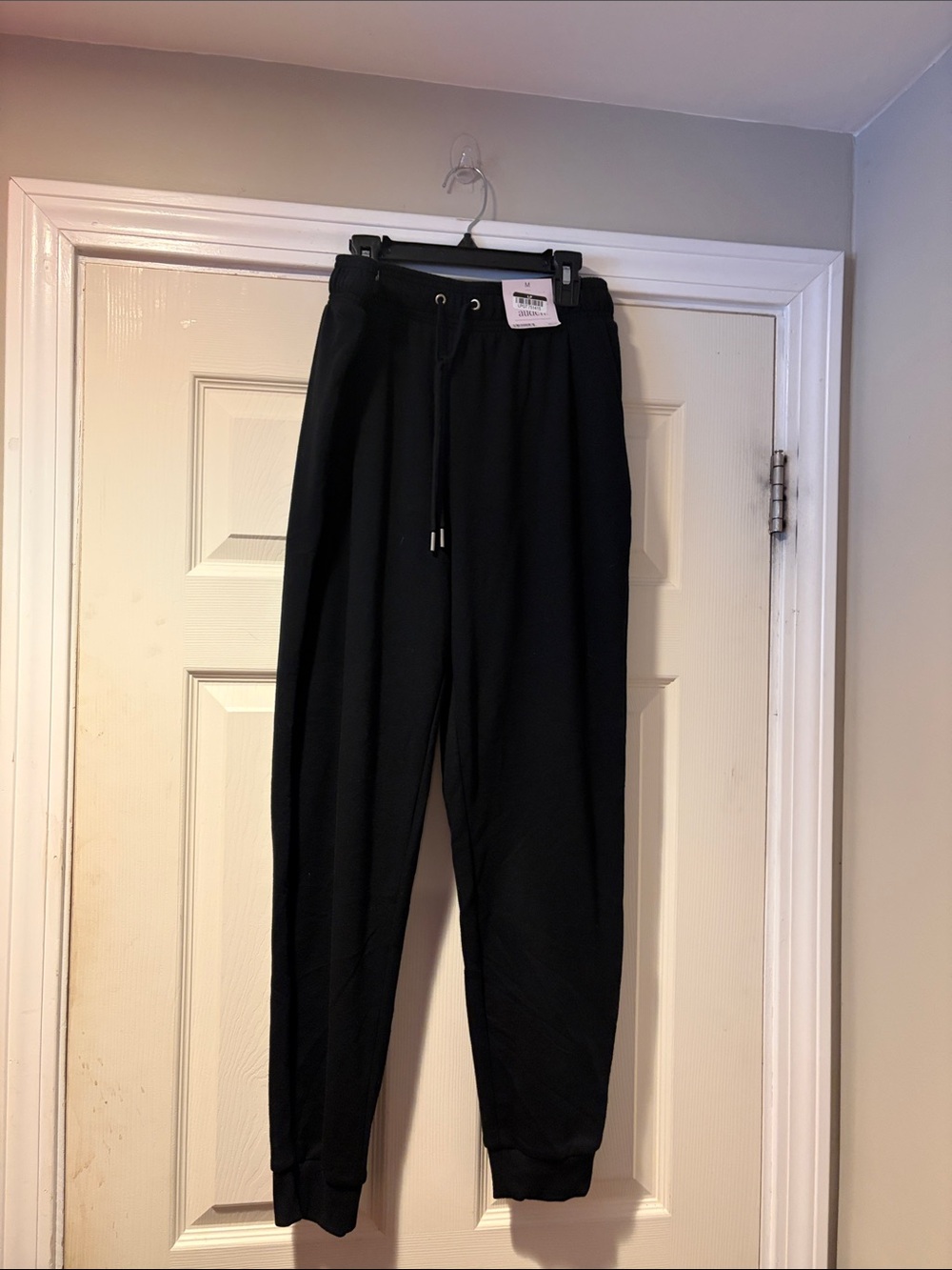 Auden Soft Joggers in Black M
